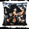 Подушка Kiss ПДМ018