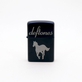 Зажигалка чёрная Deftones NFZB018