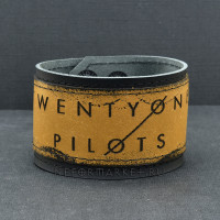 Браслет кожаный Twenty One Pilots NRG036