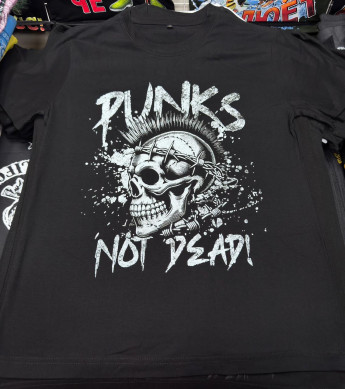 Футболка Punk's Not Dead RBM319