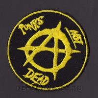 Нашивка Punk's Not Dead. НШВ026
